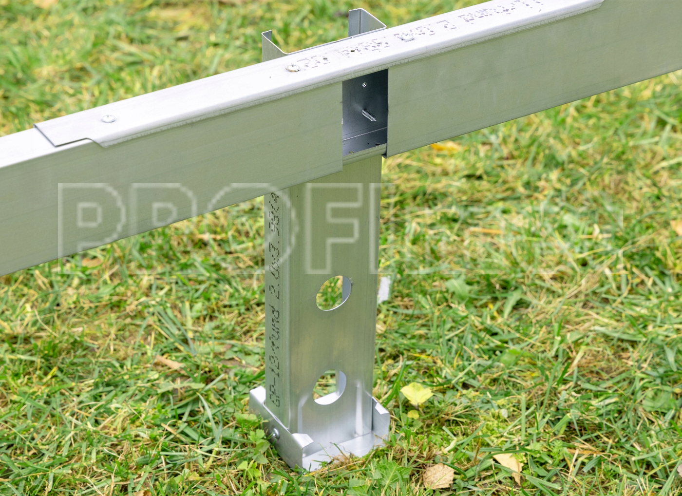 Fundament ocynkowany do szklarnie 2,85x10m stalowy