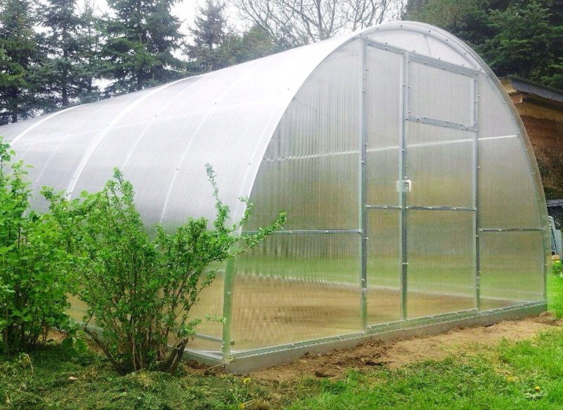 SZKLARNIA z POLIWĘGLANU 3,5x4m OCYNK TUNEL 40x20mm