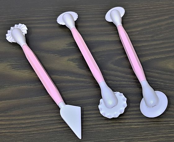 NARZĘDZIA DO DEKORACJI I MODELOWANIA TORTY 3 szt