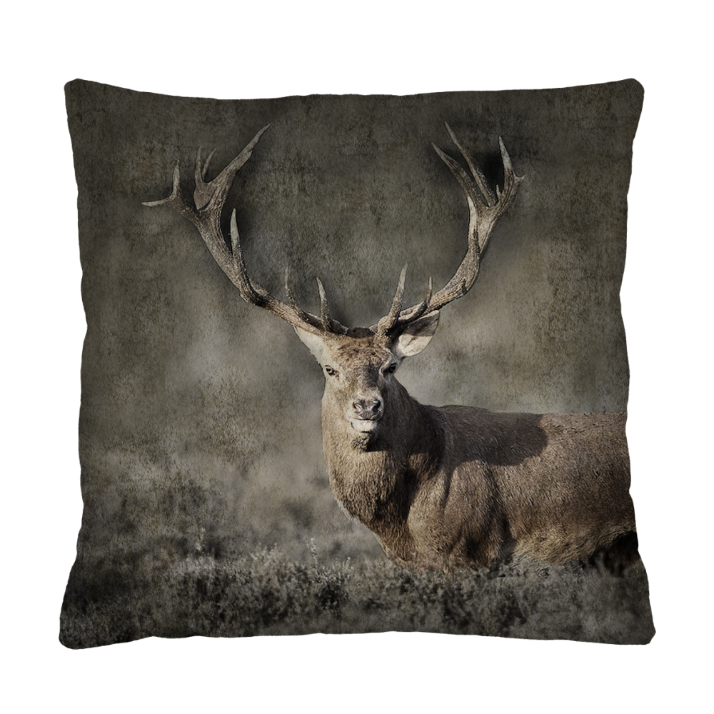 Poduszka dekoracyjna Diecca 40x40 cm z motywem jelenia - zdjęcie 1
