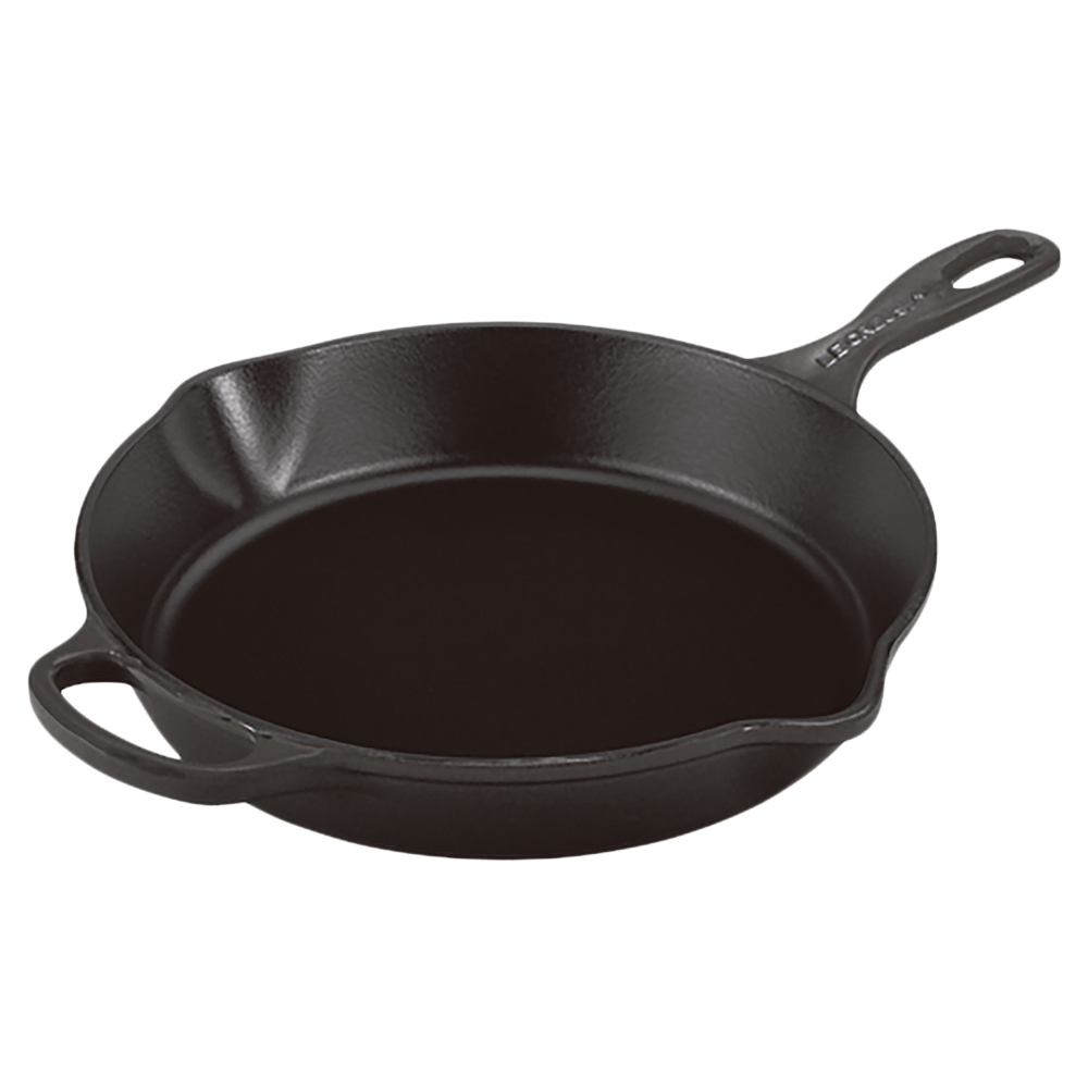 Le Creuset - Patelnia żeliwna Signature 26 cm czarna - zdjęcie 1