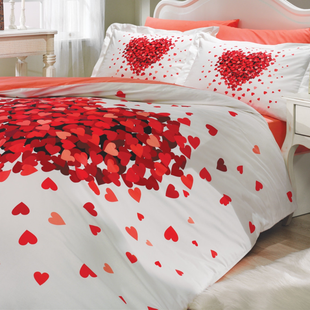 Komplet pościeli Hearts 200x220 cm z dwiema poszewkami na poduszkę 50x70 cm i z prześcieradłem czerwony - zdjęcie 1
