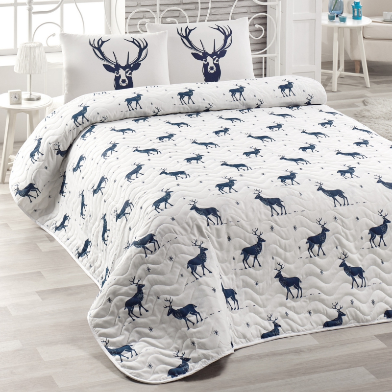 Narzuta Folk 200x220 cm z dwiema poszewkami na poduszkę 50x70 cm granatowe jelenie - zdjęcie 1