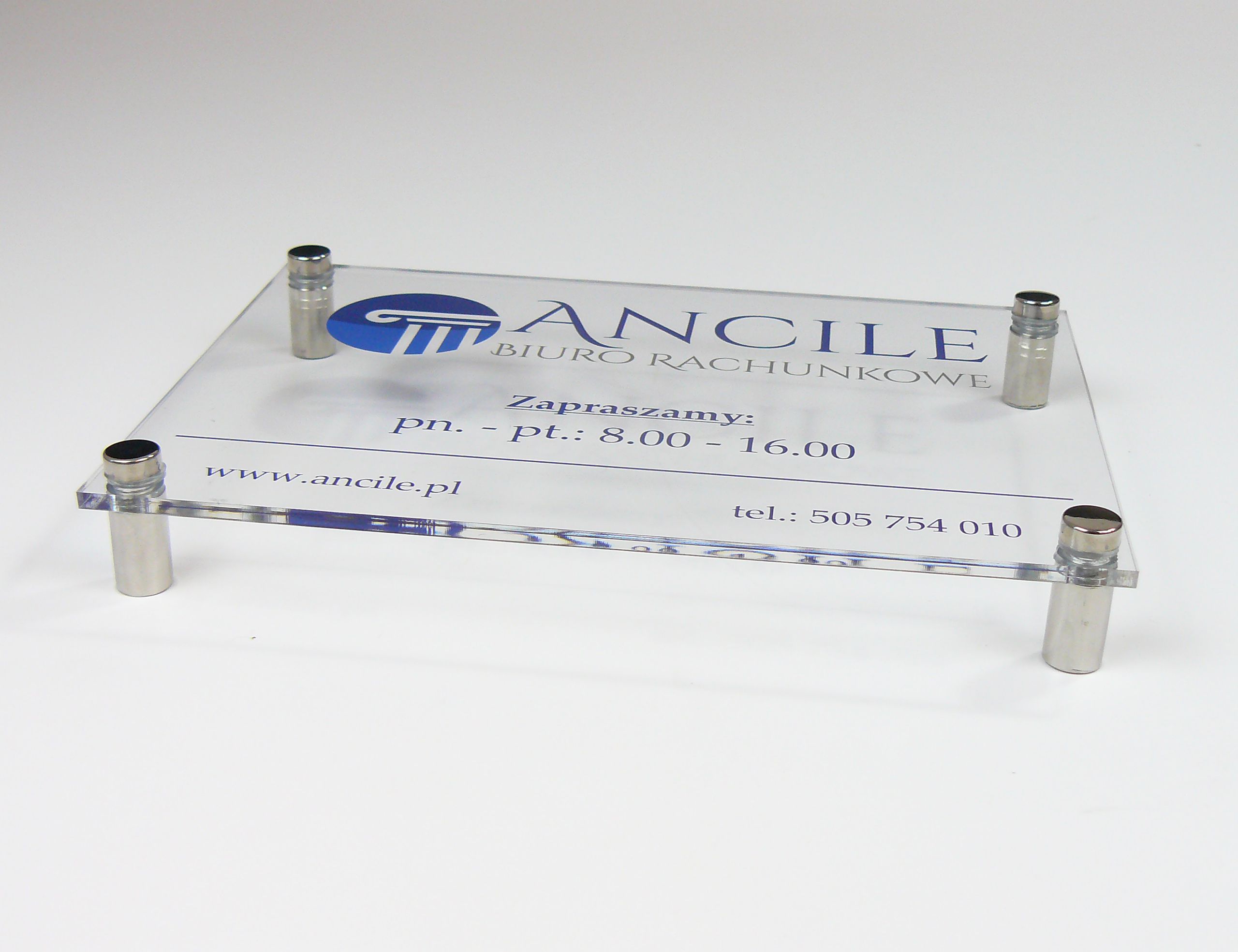 tabliczka szyld z plexi firmowa informacyjna z nadrukiem UV format A4