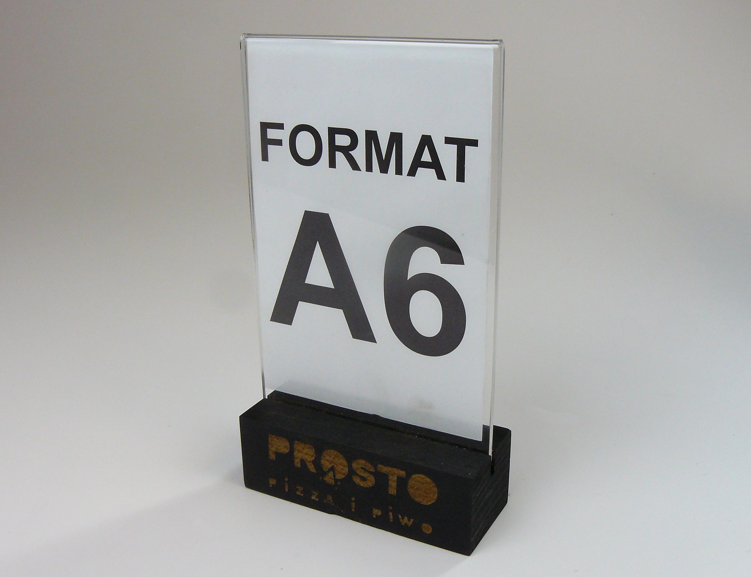 stojak na menu ulotkę plexi + drewniana podstawka z grawerem A6 10 szt
